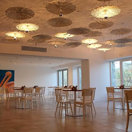 ホテル ヴィエノウラズ ガーデン Mykonos Town